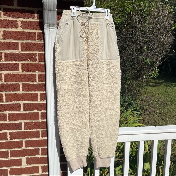 aerie Pants - Offline by Aerie Pants